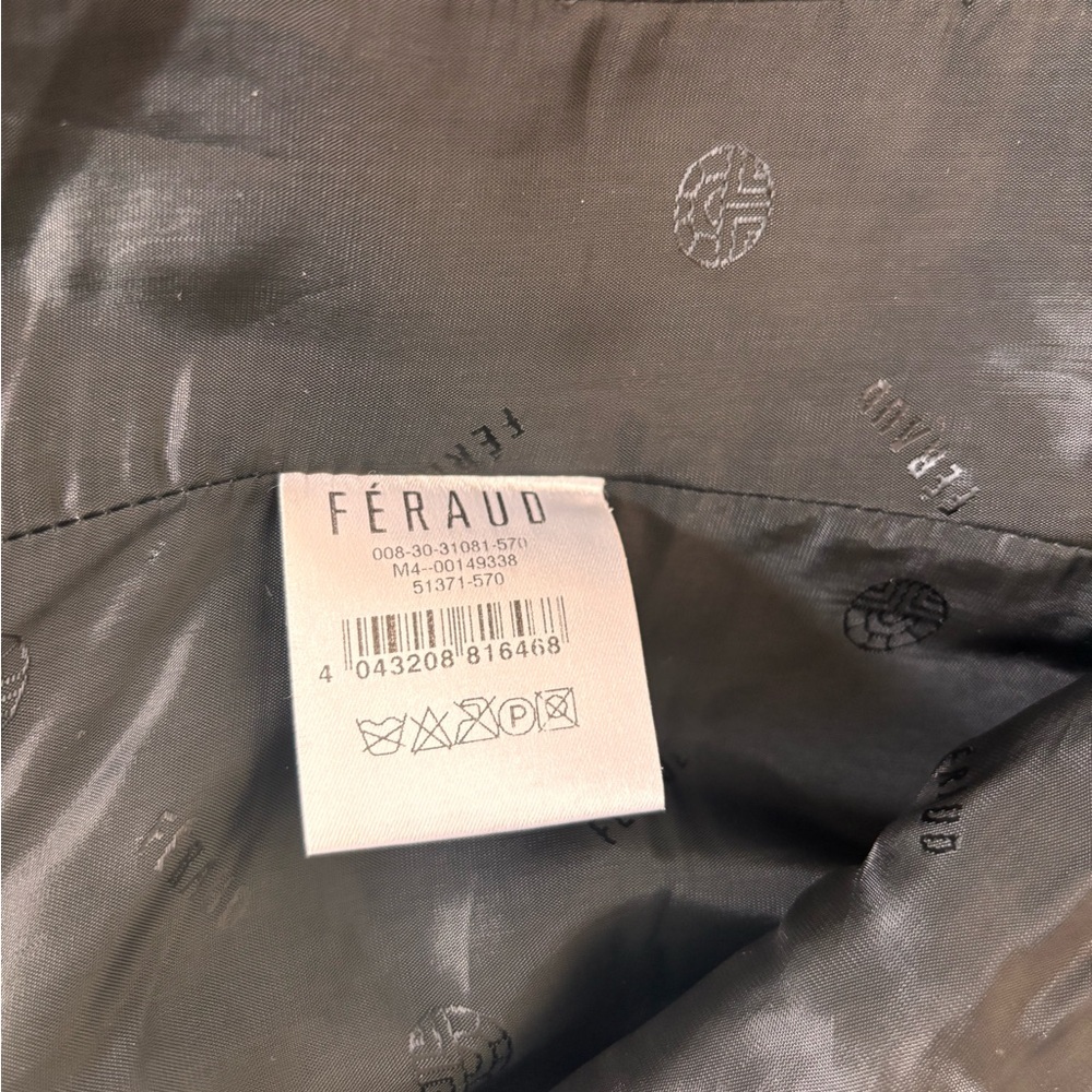 Vintage Louis Feraud Black Wool and Silk Blazer with Ruffled Trim - Picture 11 of 14